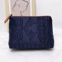 ราคา Estee Lauder Cosmetic Bag Counter Gift Canvas Texture High end Clutch Portable Toiletry Bag Fashion 2023 New MAY (19071165667)