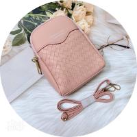 ราคา B86 Forever youngพร้อมส่งกระเป๋าสะพายข้างผู้หญิงกระเป๋าโทรศัพท์ กระเป๋าราคาถูกกระเป๋าแฟชั่นเกาหลีกระเป๋าสองซิป (18865921446)