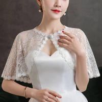 ราคา ผ้าคลุมไหล่สตรีลูกไม้ลายดอกงานแต่งงานผ้าคลุมไหล่ผู้หญิงผ้าคลุมไหล่มุมมองการปักพรหม Shrug หัวเข็มขัดพลอยเทียมเปิดด้านหน้าเสื้อคลุมเจ้าสาว (18901689363)