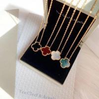 ราคา สร้อยคอใบโคลเวอร์ สร้อยคอโคลเวอร์สี่ใบเวอร์ชั่นเกาหลี สร้อยคอพร้อมจี้ สร้อยคอแฟชั่น สินค้าพร้อมส่ง (16647591999)