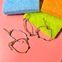 ราคา daintyme Biscuit bracelet กำไลเชือก จี้ตัวอักษรทอง กำไลข้อมือทอง 18k (21081872038)