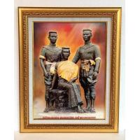 ราคา ภาพพระนเรศวร พระพี่นางสุพรรณกัลยา พระเอกาทศรถ ใส่กรอบทองยกชั้นภาพเคลือบฟีล์มลามิเนตอย่างดีกันน้ำกันฝุ่นหล่นไม่แตกขนาดรวมกรอบ21x26นิ้ว (528178703)