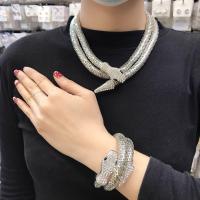 ราคา กำไลงู bracelet สร้อย ข้อมืองู เป็นตัวงู พันรอบ ข้อมือ กำไลข้อมือทอง กำไลข้อมือ กำไล ลายเกร็ดงู ฝังเพชร คริสตัล (15001284866)