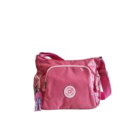 ราคา Kipling X ตุ๊กตาบาร์บี้ขนาดเล็กกระเป๋าสะพายข้างสีชมพูมีชีวิตชีวา ของขวัญฟรีจี้ตุ๊กตาบาร์บี้ (21198459327)