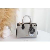 ราคา กระเป๋าสะพายPimmy square เซ็ททูโทน No PP 1580 (17135733874)