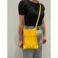 ราคา ME ISSEY MIYAKE รุ่น Trunk Pleats Bag (19472520980)