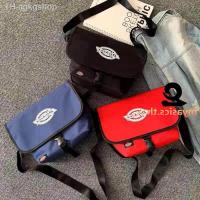 ราคา กระเป๋าสตางค์ น่ารัก Dickies กระเป๋าไหล่เดี่ยวเส้นทแยงมุม กระเป๋าสะพายไหล่ Bag กระเป๋าเงินเหรียญ กระเป๋าผู้หญิง gift (9539998360)