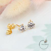 ราคา ต่างหูเพชร เม็ดเดียวสีทอง24k เพชรน้ำสวย เพชรCZ เล่นไฟ 3 8มิล ใส่ได้ทุกวัน พร้อมส่ง (14563869773)