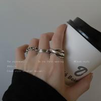 ราคา 17MILE 8ชิ้นชุดแหวนแฟชั่นรูปหัวใจผีเสื้อลายฉลุสีดำเงินโซ่ทองหินคู่แหวนเปิดปรับได้เครื่องประดับสำหรับผู้หญิง (20431997452)