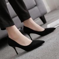 ราคา royallovees รองเท้าส้นสูงผู้หญิงแฟชั่น รองเท้าส้นสูงหัวแหลม สีดำ ผ้ากำมะหยี่สั้น มีความสูงให้เลือก 3 ระดับ รองเท้าทำงาน รองเท้าออกงาน (21237690261)