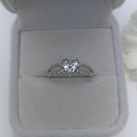 ราคา Silver cubic zirconia heart ring sparkling Cz Diamond heart ring (16214343599)