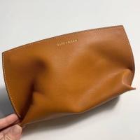 ราคา กระเป๋าเครื่องสำอางค์ Estee (18751094321)