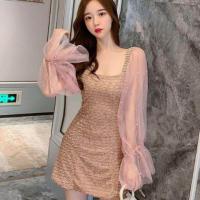 ราคา QUEENS เดรสออกงาน ชุดออกงาน เดรสสั้น เดรสสีชมพู เดรสสีครีม D9999 (16368835989)