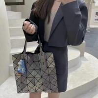 ราคา Issey Miyake Rhombus Bag Dust Bag Handbag (19905664598)