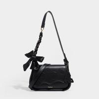 ราคา nxkb238805 Small ck original female underarm bag is popular this year the new summer 2023 oblique satchel fashion tide joker small bread (19929920483)