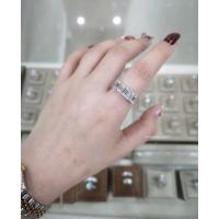 ราคา แหวนเพชรแถว Emerald cut เพชรสังเคราะห์ นำเข้าเพชรเอง โรงงานทำเพชรแท้กว่า30ปี ช่างจะมีความชำนาญทางด้านนี้โดยเฉพาะ (19152382699)