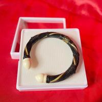 ราคา กำไล กำไลหางช้างไทยแท้ มาใหม่ แถมกล่อง หัวกำไลแบบหัวบัว หัวบัวเเยกเป็นกระดูกและงา งานจริงสวยมาก ของแท้100 (8776378886)