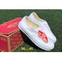 ราคา VANS แบบสวมสีขาวล่วนแบบสวมใส่ สลิบออน (10338139281)