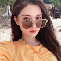 ราคา แว่นกันแดดผู้หญิง แว่นตาเกาหลี แว่นกันแดดแฟชั่น แว่นตาผู้หญิง แว่นตากันแดดแฟชั่นสวยๆ แว่นตาแฟชั่น แว่นกันแดด แว่นตากันแดดผู้หญิงราคาถูก แว่นกันแดดสวยๆ Sunglasses รุ่น PG 088 แถมฟรี ผ้าเช็ดแว่น ซองแว่น