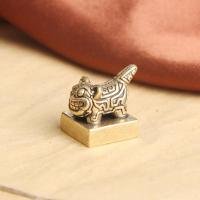 ราคา ของโบราณของจิปาถะตั้งโต๊ะตราเสือทองเหลืองให้มีฤกษ์ดีแท้วินเทจเสืองานฝีมือรูปปั้นแกะสลักทองแดงเสือบรอนซ์เก่า0000 (17844551659)