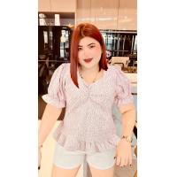 ราคา 426 R เสื้อสาวอวบลายดอกเสื้อเปิดไหล่ รับสงกรานต์ แขนตุ๊กตา (18233436373)
