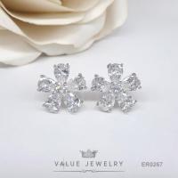 ราคา ต่างหูแป้น ประดับคริสตัลเพชรหยดน้ำ Pear Shaped ลายดอกไม้ Flower ขนาดกลาง เครื่องประดับแฟชั่น ER0267 ER0270 Valuejewelry (19672150592)