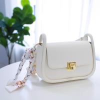 ราคา Cara Shoulder Bag (14823910131)