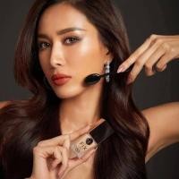 ราคา ส่งฟรี F A H เอฟเอเอช ครีมรองพื้นผสมกันแดด SUPER FIX ปกปิดเยี่ยม แถมแปรงเกลี่ย (16206786826)