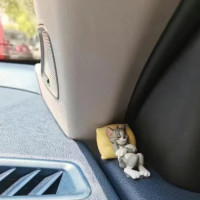 ราคา โมเดลฟิกเกอร์ ตุ๊กตาวางหน้าคอนโซลรถยนต์ Tom and Jerry ตกแต่งภายใน (20916848710)