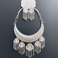 ราคา จัดส่งทันที เครื่องประดับแบบไทย ๆ สร้อยคอแฟชั่นเก่า สร้อยอีสานชุดล้านนาไทสร้อยเงินต่างหูสีเงินดำ เหมาะสำหรับงานเลี้ยงสังสรรค์ (20856206686)