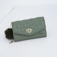 ราคา กระเป๋าสะพายข้าง Forever Young ทรงไอแพด หน้าปักลายหัวใจ Ipad (20691891526)