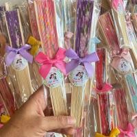 ราคา ของชำร่วย พัดไม้คละสี จำนวน 50 ชิ้น ของชำร่วย ของแจก ของแถม ของที่ระลึก ของชำร่วยงานแต่ง (20324752043)