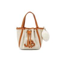 ราคา JELLY BUNNY กระเป๋าโท้ท SOHO รุ่น B24SBHI027 (21306827793)