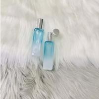 ราคา ขวดมาโลนไล่สี 30ml สเปรย์แก้ว ขวดน้ำหอม ขวดแบ่งน้ำหอม ขวดแฟนซี ขวดใส่น้ำหอม ขวดบรรจุน้ำหอมและของเหลว สินค้าคุณภาพดี (19151696719)