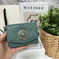 ราคา 5 สี กระเป๋าสตางค์ใบสั้น หน้าจดหมาย lyn รุ่นใหม่ล่าสุด2023 พร้อมกล่อง (20579686156)