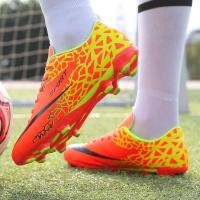 ราคา Pioneer Land Mall Free Shipping ส่งฟรี รองเท้าฟุตบอลชาย 2022 ฟุตบอลโลก Cristiano Ronaldo Messi รองเท้าฟุตบอลสีขาวบดขยี้หนามแหลมสําหรับเด็ก (16693634162)