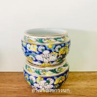 ราคา ถ้วยอาหารกรงนกหัวจุกคละสี 1 คู่ ถ้วยเบญจรงค์เคลือบลายทอง 3 ไซด์ จำหน่ายเป็นคู่ (12878714519)