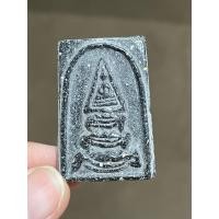 ราคา สมเด็จพิมพ์ยอดขุนพล หลังพระราชลัญจกร ร 4 เนื้อผงดำตะไบทอง (19387938177)