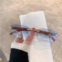 ราคา GENTLE MOSCOT เกาหลีไม่มีขอบแว่นกันแดดสำหรับผู้ชายผู้หญิงไม้แบบแบรนด์หรู R Etro อาทิตย์แว่นตาแฟชั่นเฉดสี UV400ท่องเที่ยวกลางแจ้ง (20767505902)