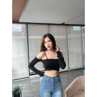 ราคา BEMYCHIC เสื้อกลิตเตอร์แขนยาว เสื้อวิ้งๆ เสื้อปาดไหล่แขนยาว เสื้อใส่เที่ยว รุ่น baby (17407424728)