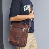 ราคา กระเป๋าสะพายข้างแนวตั้ง แบรนด์แท้ WOLVES ORIGINAL 100 หนังPU (20630747419)