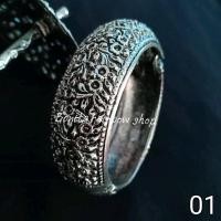 ราคา เครื่องประดับชุดไทย อีสาน ล้านนา เข็มขัด ปิ่นปักผม ห้อยข้าง ตุ้งติ้ง สีเงินรมดำ รุ่น D004 (17882016031)