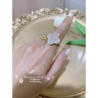 ราคา แหวน แวนคลีฟ สีทอง ปรับขนาดได้ งานสแตนเลส ชุบทองคำขาวตัวแว่นคลิปประดับด้วยคริสตัล สวยน่ารัก (8864061055)