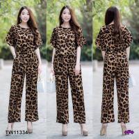 ราคา JK11334 Set 2 ชิ้น เสื้อครอปคอกลมแขนสั้น มาคู่กับกางเกงขายาว เนื้อผ้าหางกระรอกลายเสือเนื้อหนา เอวยางยืดหลัง มีกระเป๋าข้าง ลายเสือเรียบๆ (5487174634)