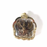 ราคา พญาครุฑหลวงปู่ผาด วัดไร่ จังหวัดอ่างทอง รุ่น3 ปี 2554 เลี่ยมกรอบทองไมครอน (561500972)