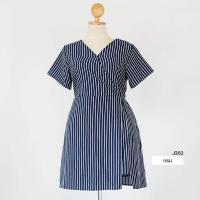 ราคา J362 จั๊มผ้าไหมอิตาลีขาสั้นแต่งกระโปรงผ่าข้างลายริ้ว ยาว37 (19398247734)