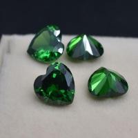 ราคา AAA มรกตสีเขียวไพลินเพชรมรกตไม่ฝังพลอย DIY หินอัญมณีสีเขียว5 7มม (9929433239)