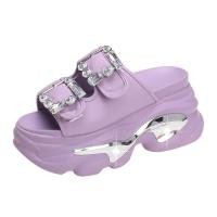 ราคา COD RNIJSBK V SHOP Thick Sole Slippers Women 2023 New Style High Heel Wedge Rhinestones Fashion Korean Casual Outdoor Cute Platform Sandals (19719958708)
