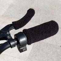 ราคา RF ผ้าคลุมจับแฮนด์มอเตอร์ไซค์ฤดูหนาว4ชิ้นผ้าคลุมคันเบรคขนแกะอุ่นกันลื่นสำหรับรถจักรยานยนต์สกูตเตอร์ไฟฟ้ารถจักรยาน (20851904326)