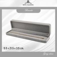 ราคา กล่องกำมะหยี่ Premium Jewelry Box สีเทา กล่องผ้ากำมะหยี่ กล่องสีเทา กล่องใส่เครื่องประดับ กล่องใส่สร้อย กล่องใส่แหวน (19007454028)